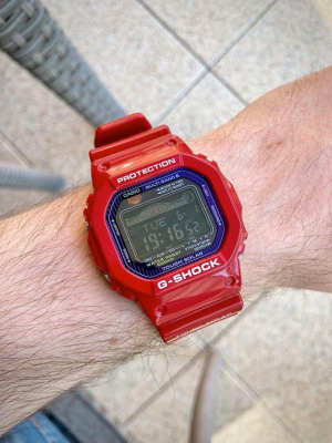 Casio GWX-5600C-4E