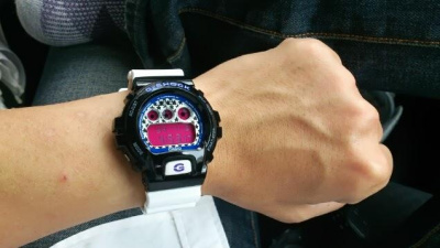 Casio DW-6900SC-1E