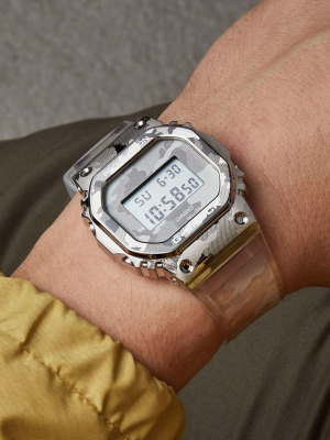 Casio GM-5600SCM-1E