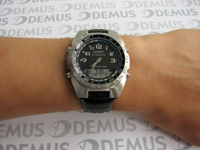 Casio AMW-700B-1A