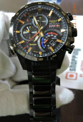 Casio EQB-500RBK-1A