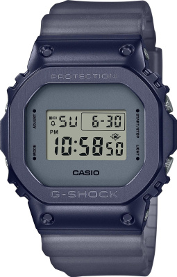 Casio GM-5600MF-2E