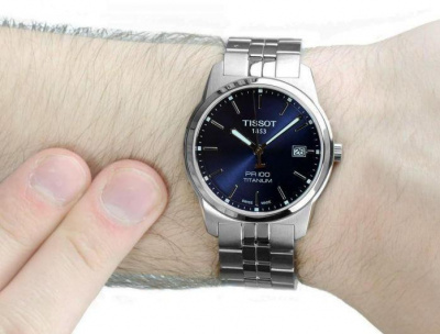 Tissot T049.410.44.041.00