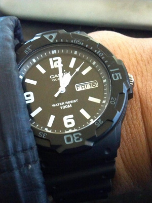 Casio MRW-200H-1B2