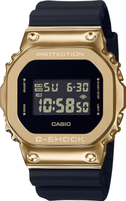 Casio GM-5600G-9E